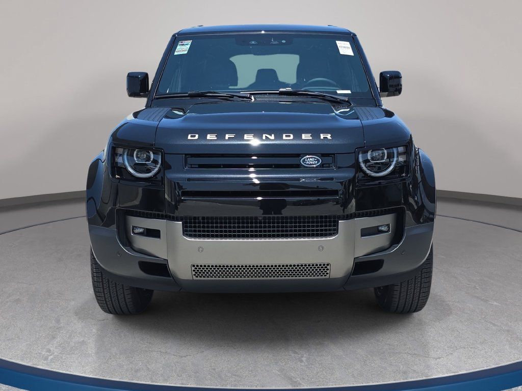 New 2026 Land Rover Defender 110 S AWD/4WD image 2