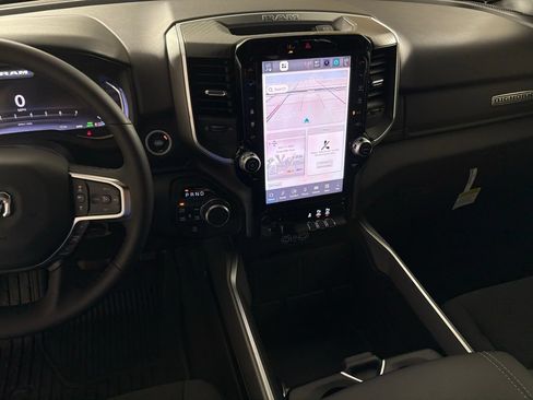 New 2026 RAM 1500 Big Horn AWD/4WD image 25