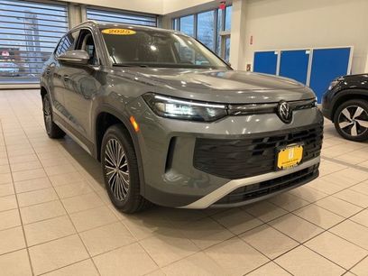 Certified 2025 Volkswagen Tiguan S w/ 18" Wheel Package