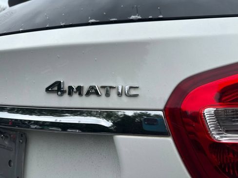 Used 2019 Mercedes-Benz GLA 250 4MATIC image 10