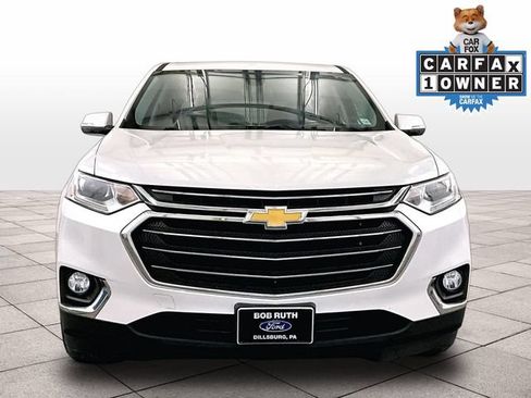 Used 2019 Chevrolet Traverse LT w/ LT Premium Package AWD/4WD image 4
