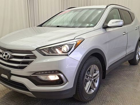 Used 2017 Hyundai Santa Fe Sport image 7