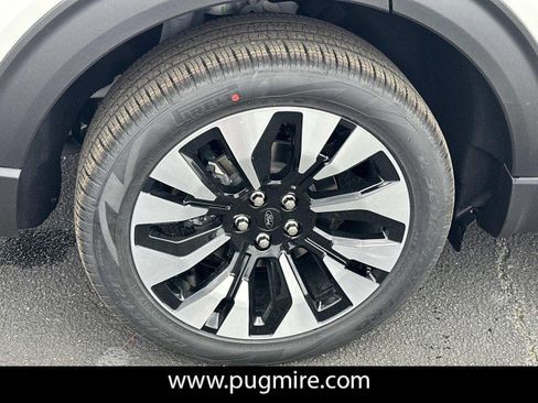 New 2026 Ford Explorer Platinum AWD/4WD image 18