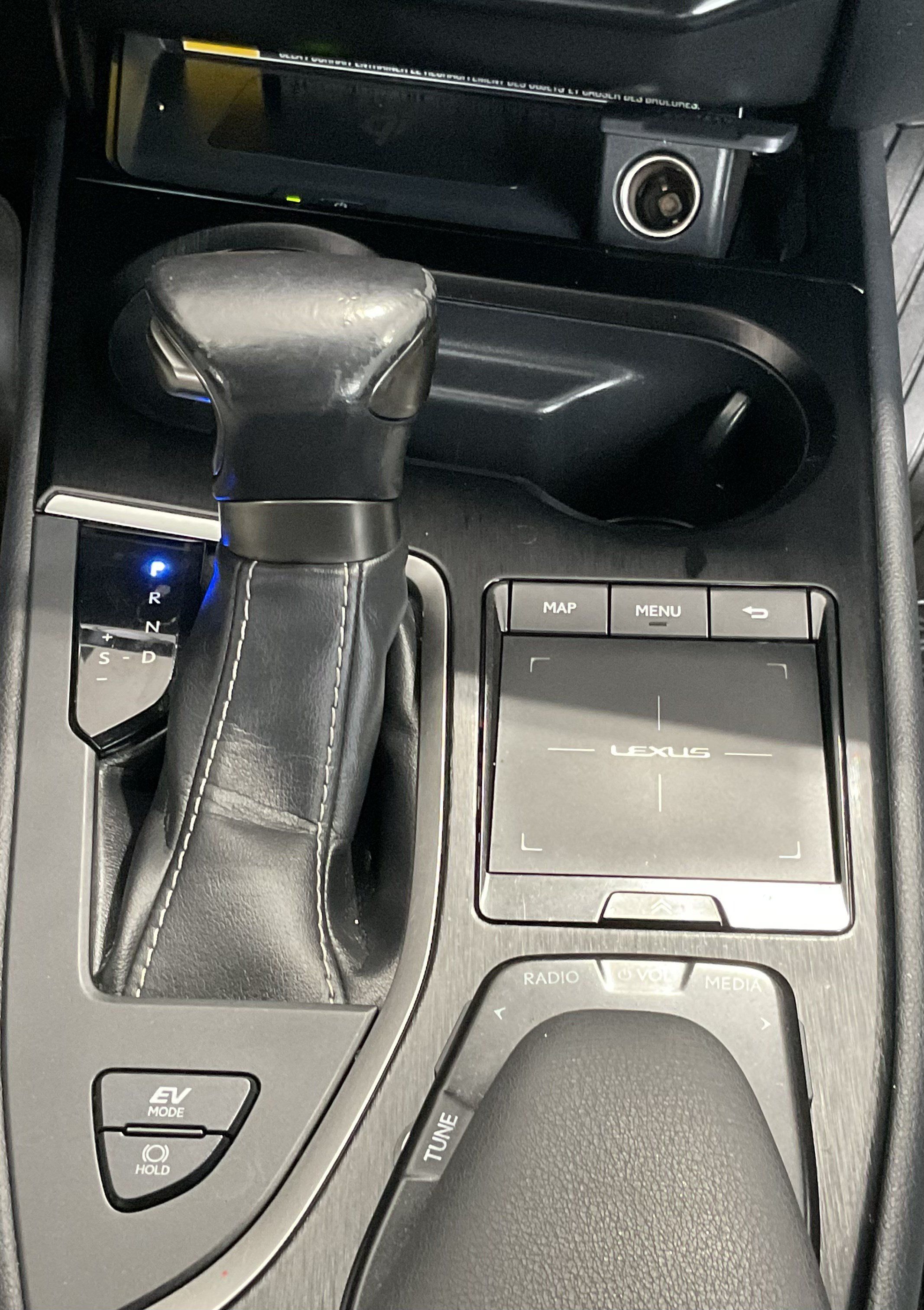 Used 2021 Lexus UX 250h w/ Premium Package AWD/4WD image 19