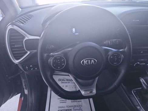 Used 2021 Kia Soul GT-Line image 14