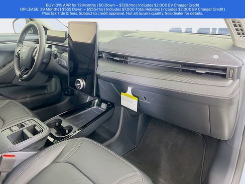 Used 2025 Ford Mustang Mach-E Premium image 31