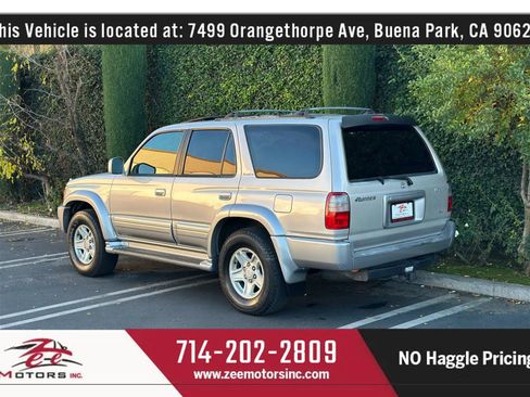 Used 2000 Toyota 4Runner Limited image 9