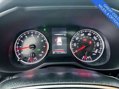 Used 2021 Toyota RAV4 XLE Premium w/ Carpet Mat Package (TMS) image 29