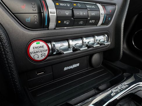 Used 2017 Ford Mustang GT Premium w/ Equipment Group 401A image 30