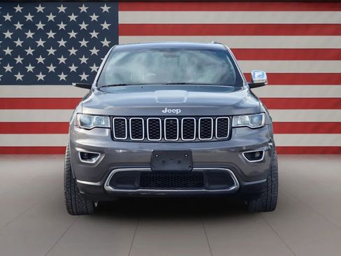 Used 2019 Jeep Grand Cherokee Limited image 2