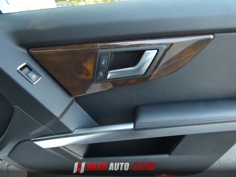 Used 2014 Mercedes-Benz GLK 350 2WD w/ Premium 1 Package image 32