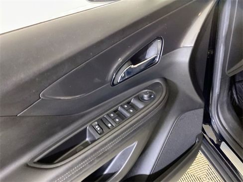 Used 2022 Buick Encore Preferred w/ Safety Package image 26