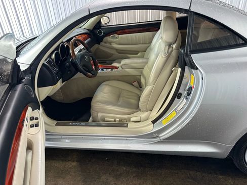 Used 2007 Lexus SC 430 Convertible image 14