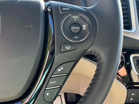 Used 2017 Honda Pilot Elite image 27
