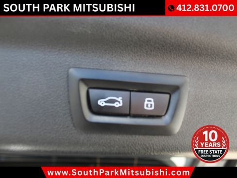Used 2025 BMW X1 xDrive28i w/ M Sport Package AWD/4WD image 10