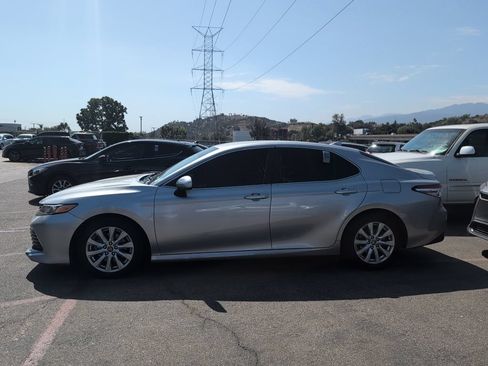 Used 2019 Toyota Camry LE w/ Protection Package (Q2) FWD image 4