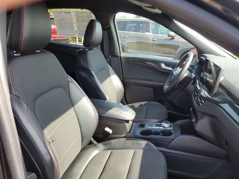 Used 2023 Ford Escape ST-Line w/ Tech Pack #1 AWD/4WD image 27