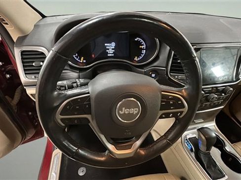 Used 2020 Jeep Grand Cherokee Limited image 12