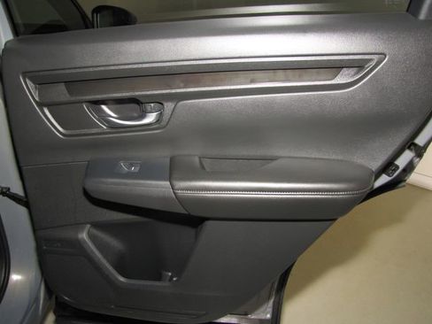 Certified 2025 Honda CR-V EX image 19