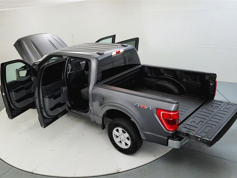 Used 2023 Ford F150 XLT image 18