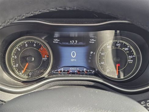 Certified 2021 Jeep Cherokee Latitude Lux w/ Sun & Sound Group image 22