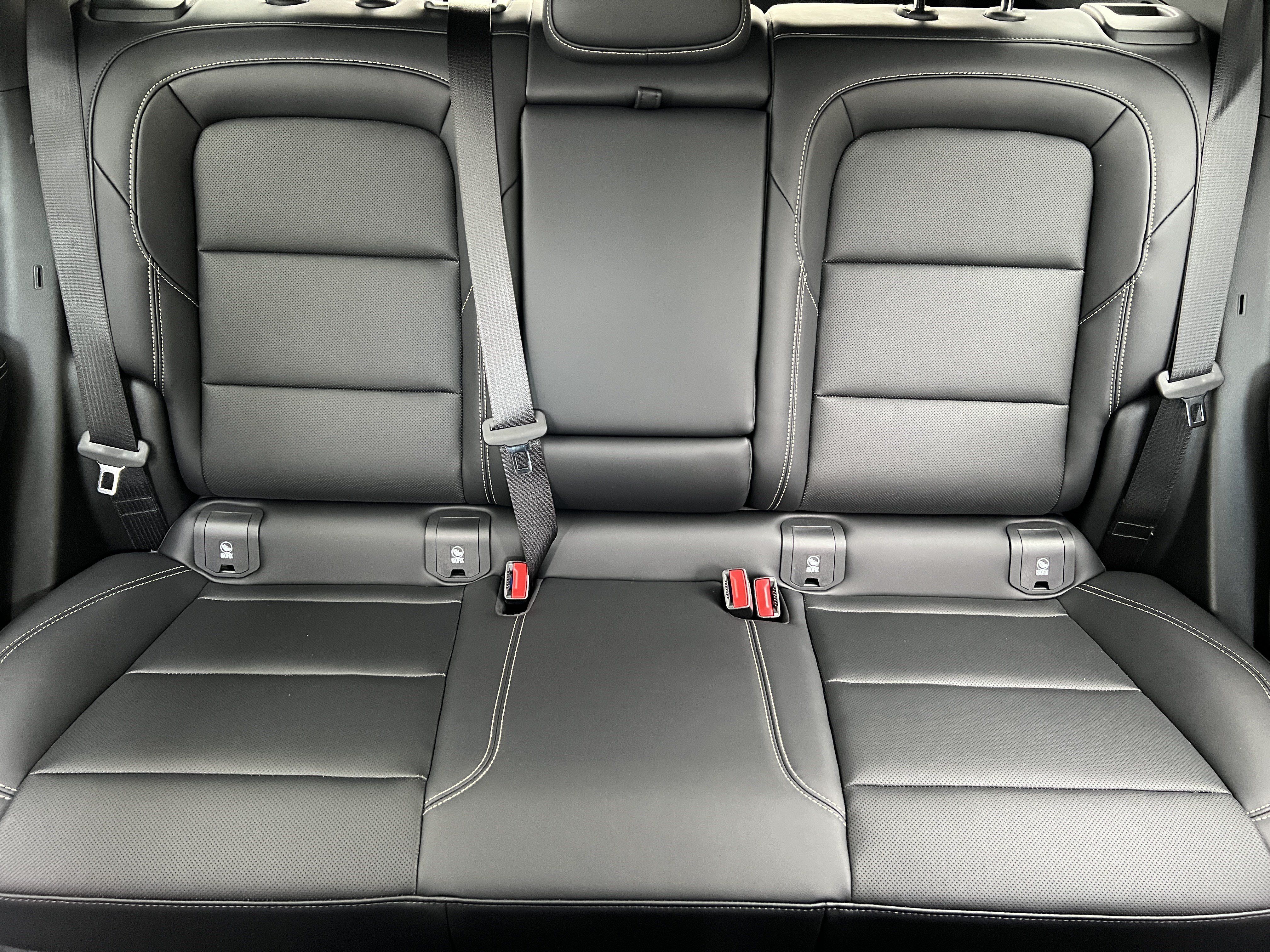 Used 2026 GMC Terrain Elevation w/ Elevation Premium Package AWD/4WD image 16