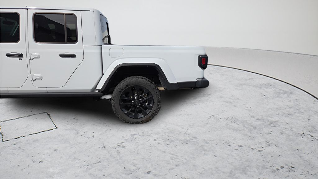 Used 2025 Jeep Gladiator Sport AWD/4WD image 43