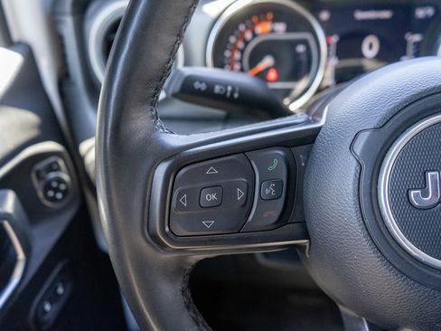 Used 2023 Jeep Wrangler Unlimited Sport AWD/4WD image 23