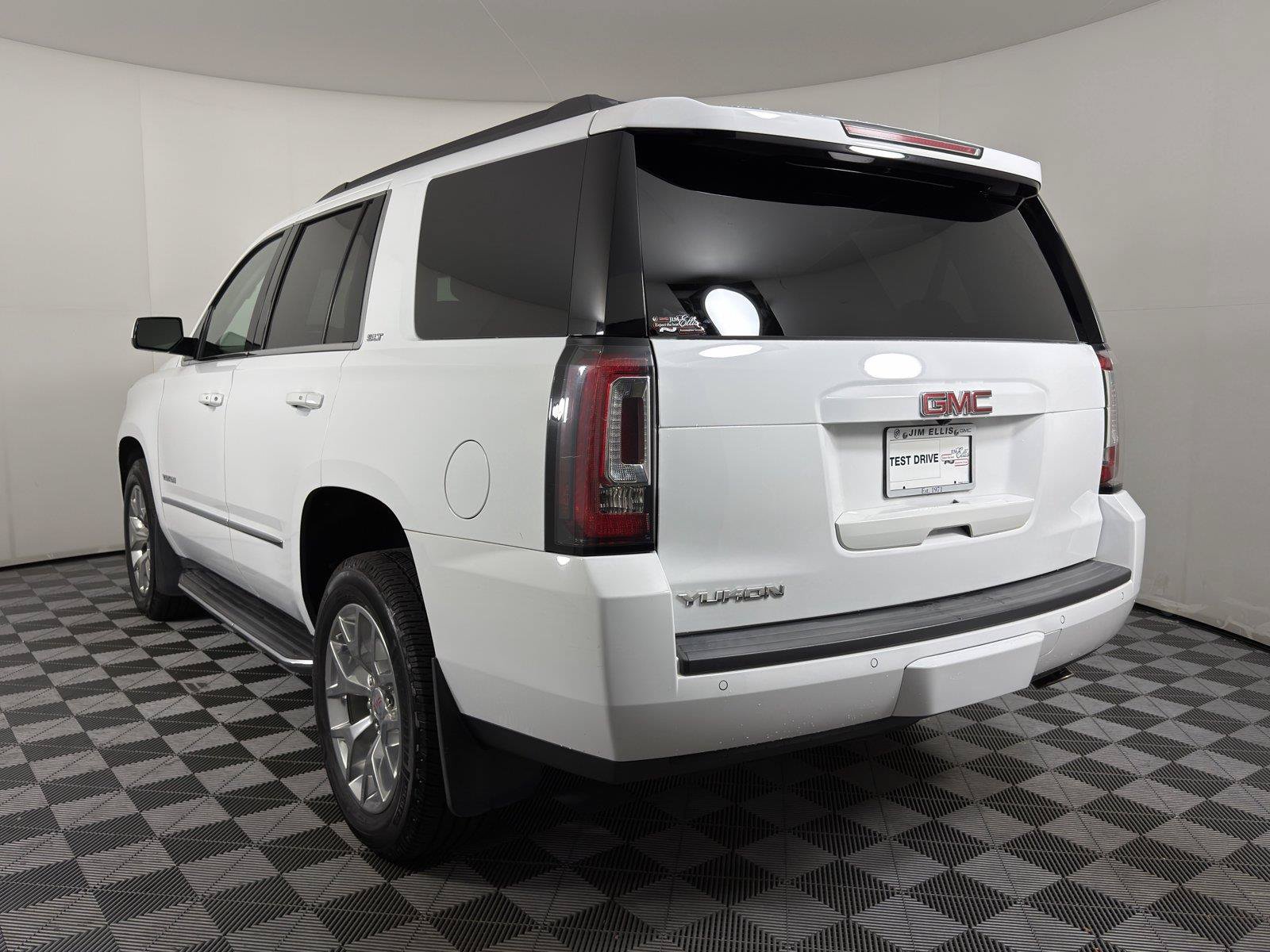 Used 2018 GMC Yukon SLT w/ Open Road Package RWD image 4
