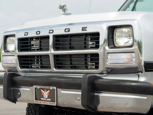 Used 1991 Dodge D/W Truck 350 image 13