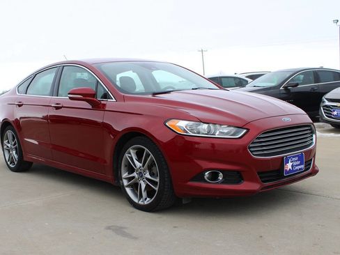 Used 2014 Ford Fusion Titanium image 3
