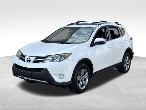 Used 2015 Toyota RAV4 XLE AWD/4WD image 3
