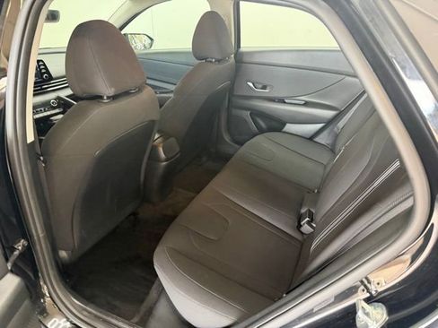 Used 2022 Hyundai Elantra SEL w/ Convenience Package image 33