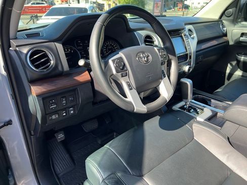 Certified 2018 Toyota Tundra Limited w/ Limited Premium Package AWD/4WD image 16