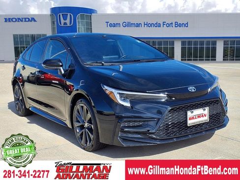 Used 2024 Toyota Corolla SE image 1