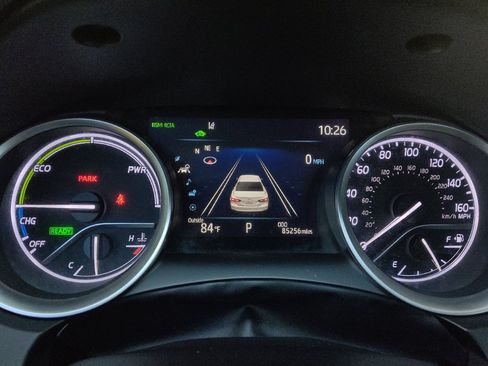 Used 2021 Toyota Camry XLE w/ Navigation Upgrade Package FWD image 23