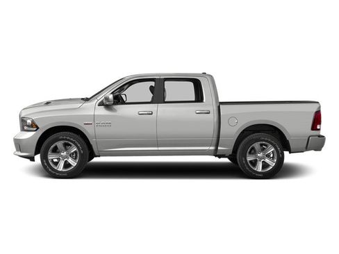 Used 2013 RAM 1500 Laramie RWD image 3