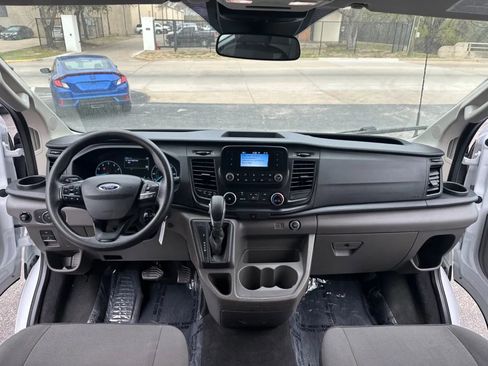 Used 2021 Ford Transit 350 XLT image 17