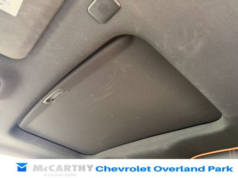 Used 2023 GMC Canyon AT4 w/ Canyon Safety Plus Package AWD/4WD image 11