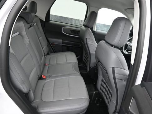 Used 2025 Ford Bronco Sport Badlands image 7