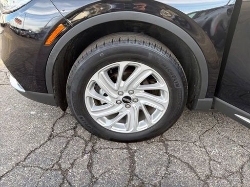 Used 2022 Lincoln Corsair FWD image 28