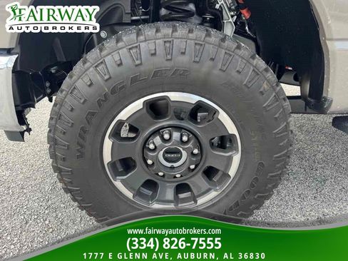 Used 2026 Ford F350 King Ranch w/ Tremor Off-Road Package AWD/4WD image 33