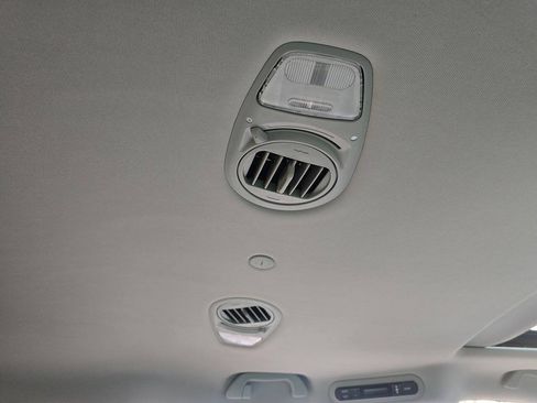 Used 2005 Honda Odyssey Touring image 46