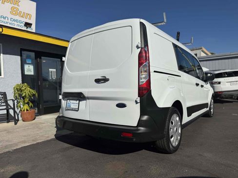 Used 2021 Ford Transit Connect XL image 5