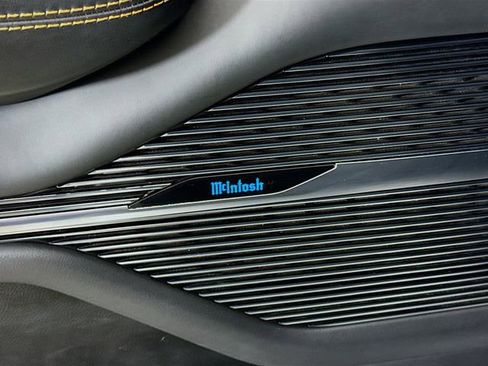 Used 2023 Jeep Grand Wagoneer Series III image 19