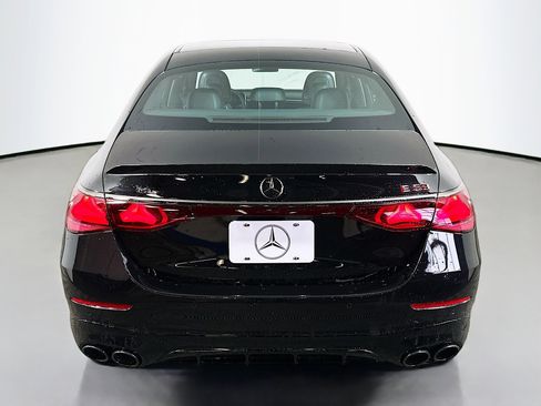 New 2026 Mercedes-Benz E 53 AMG e 4MATIC Sedan image 6