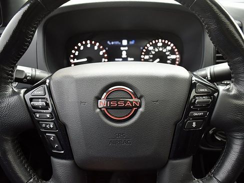 Used 2022 Nissan Frontier PRO-4X w/ Pro-4X Premium Package image 40
