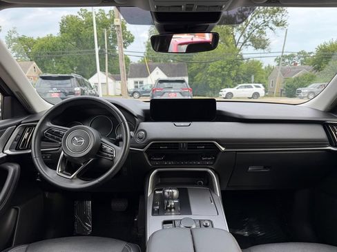 Used 2024 MAZDA CX-90 3.3 Turbo w/ Preferred Plus AWD/4WD image 27
