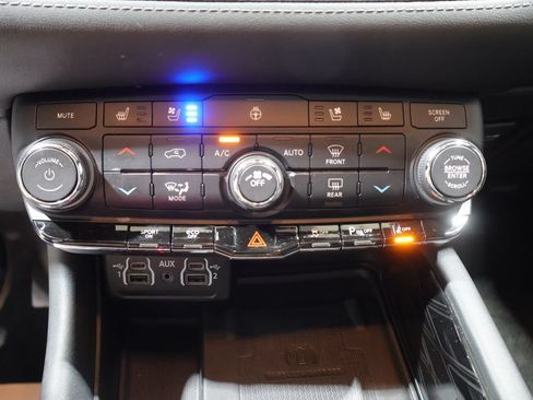 Used 2022 Dodge Durango Citadel AWD/4WD image 36