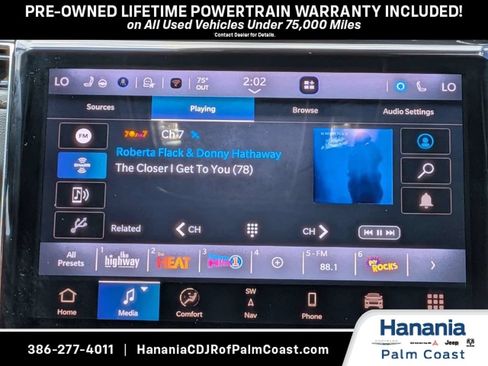 Used 2025 Jeep Grand Cherokee Summit AWD/4WD image 21